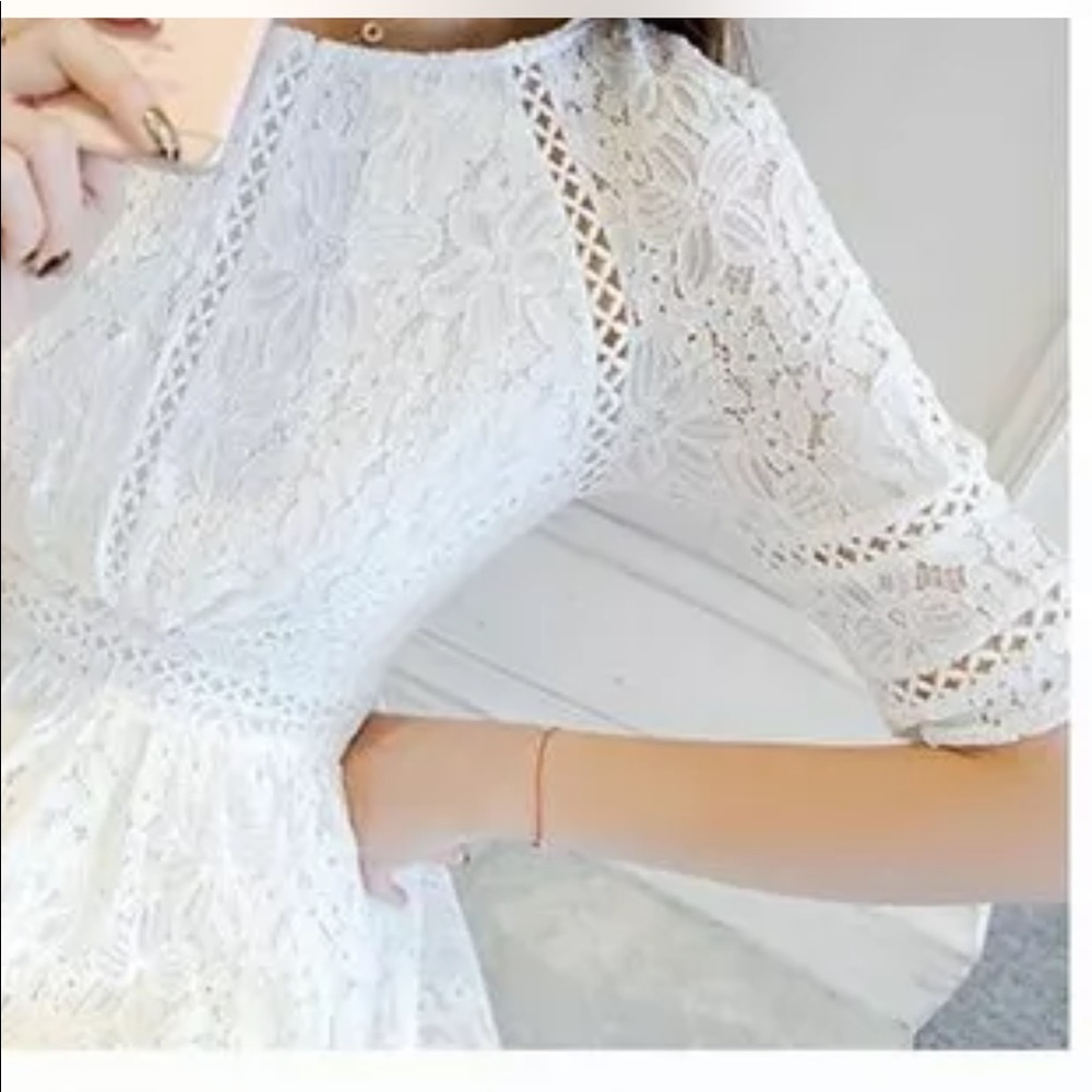 Lace dress size small or size 6 - Picture 6 of 14